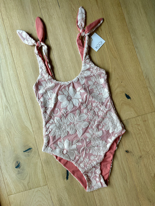 Velvet Floral x Blush One Piece M